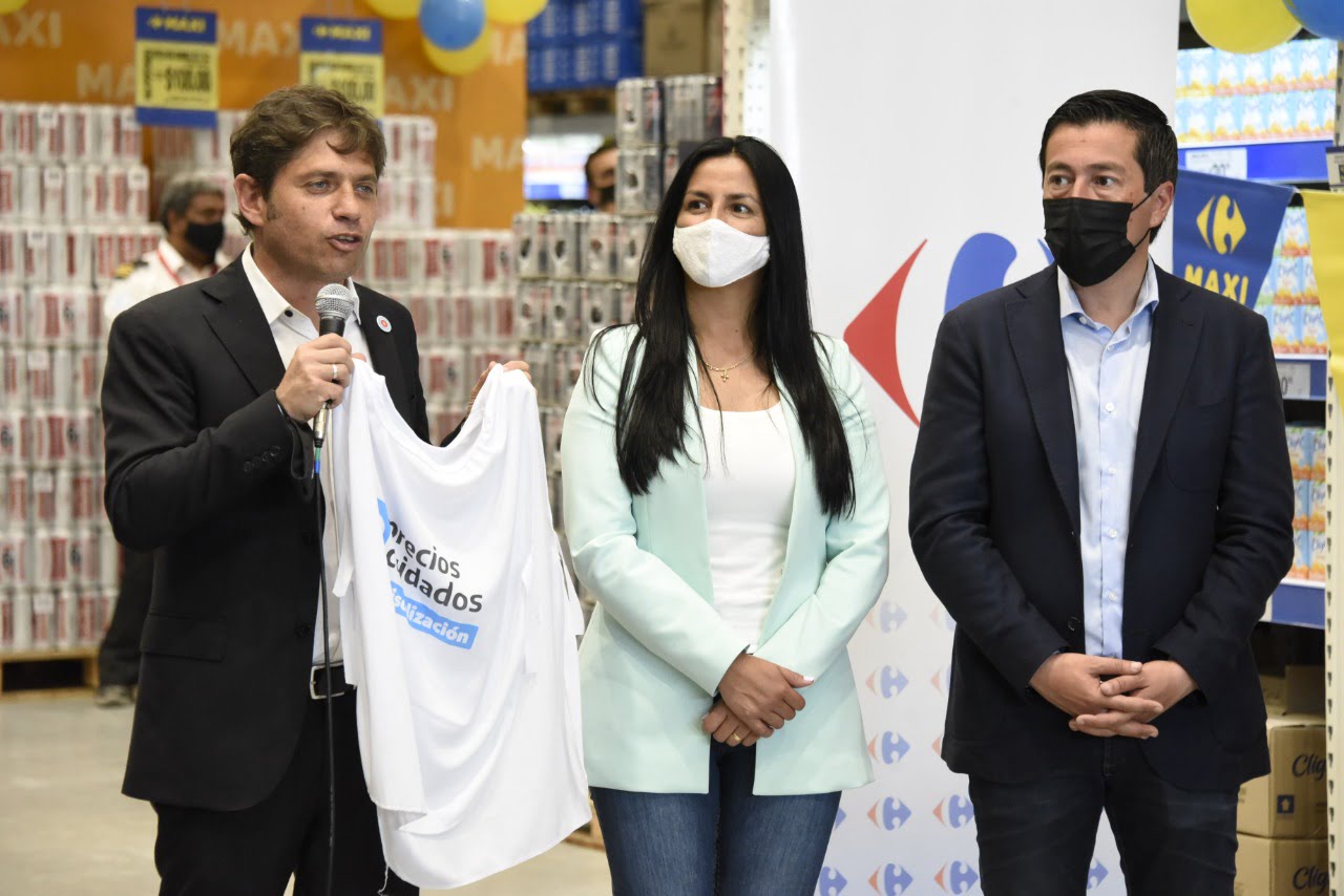 Kicillof valoró el cumplimiento de los precios congelados. 