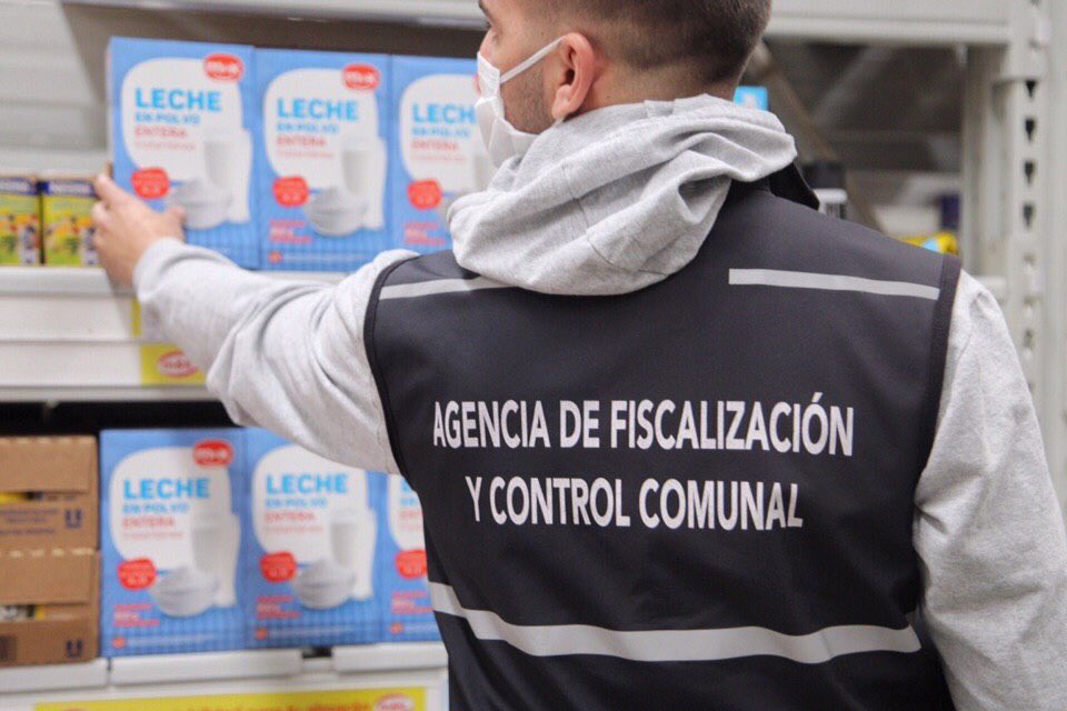 El congelamiento de precios retrotrae los valores al 1 de octubre.