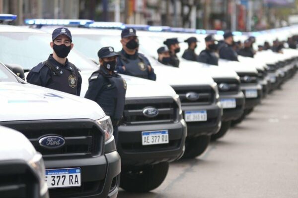 Kicillof anuncio un aumento para la Policía bonaerense hace unos días.