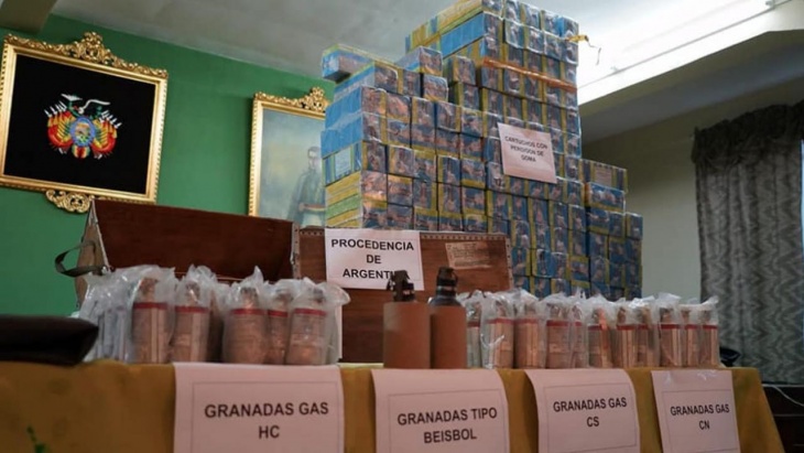 Las armas que Argentina envió a Bolivia iban a ser utilizadas para la defensa de la embajada argentina en el país