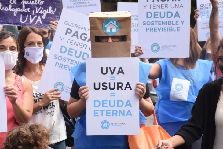 Damnificados de créditos UVA salieron al cruce del presidente electo, Javier Milei, quien afirmó que 