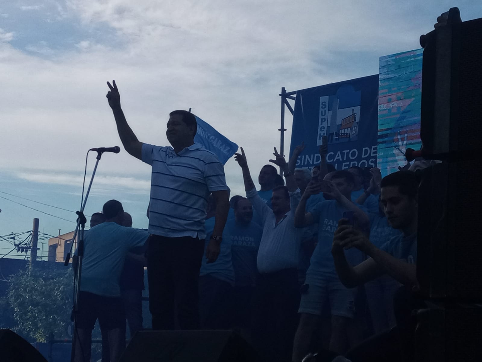 Garaza sostuvo que "en estas elecciones no se juegan candidaturas, sino proyectos".