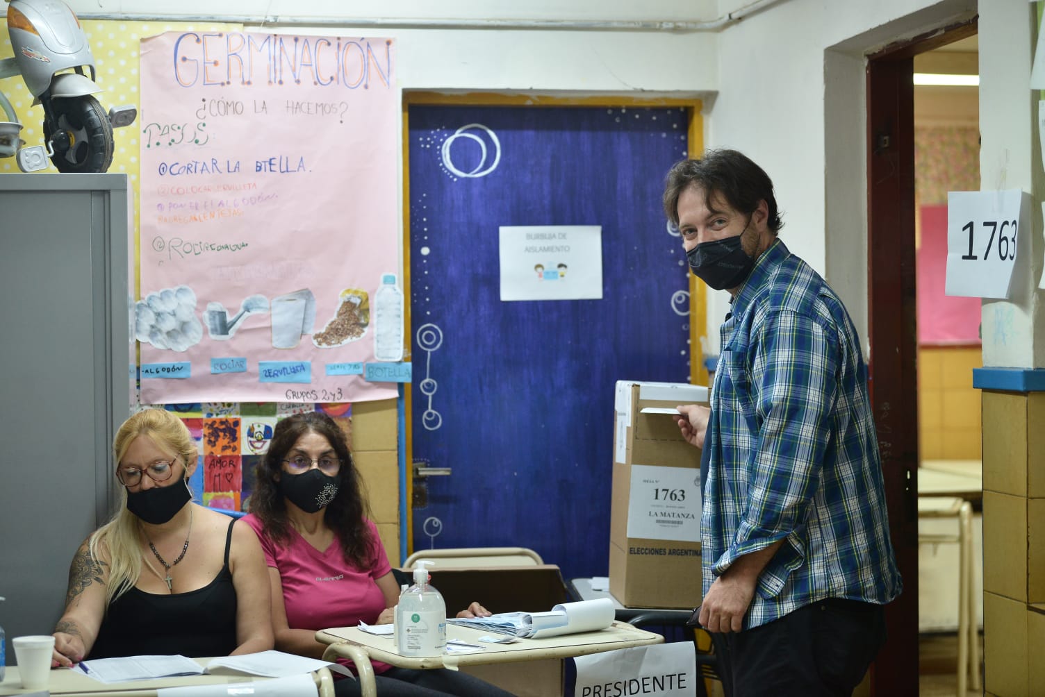  Guillermo Kane durante la votación del domingo, donde el FIT daría la sorpresa.