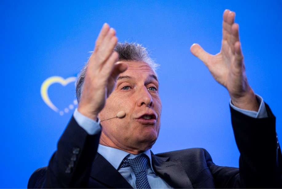 El expresidente Macri admitió que usó los 45 mil millones de dólares del FMI para financiar la salida de capitales.