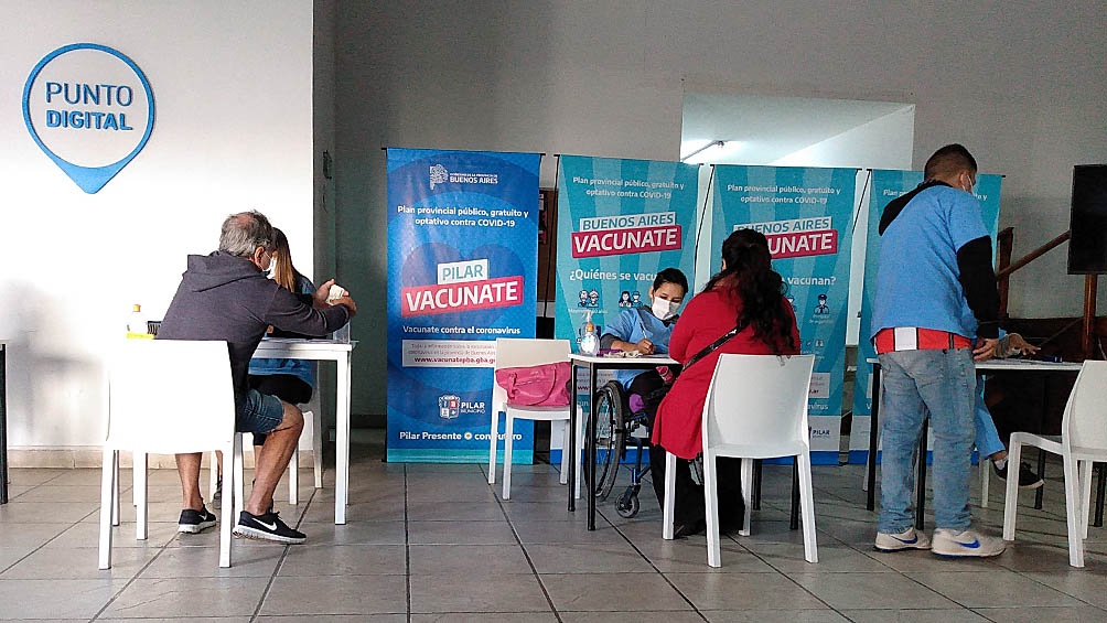 La Provincia habilitó un canal de atención para despejar dudas sobre la tercera dosis.