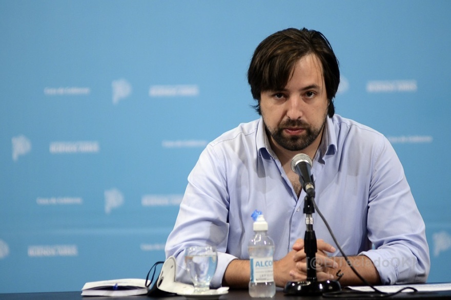 Kreplak admitió que los contagios en chicos pasó del 6 al 30%.