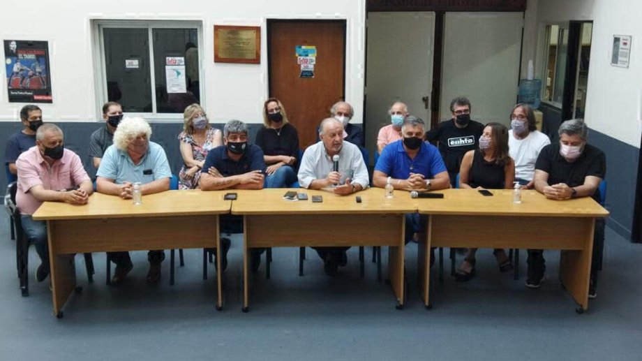 Para la CGT y la CTA los dichos del exministro de Trabajo bonaerense Marcelo Villegas sobre la Gestapo para embestir a los gremios "no puede quedar impune".