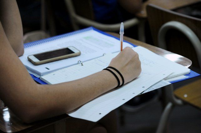 Las Becas Progresar está destinada a que los jóvenes puedan terminar sus estudios.