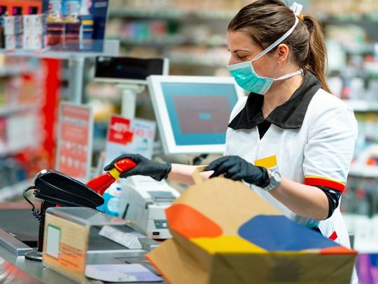 Los empleados de comercio recibirán 13.000 pesos