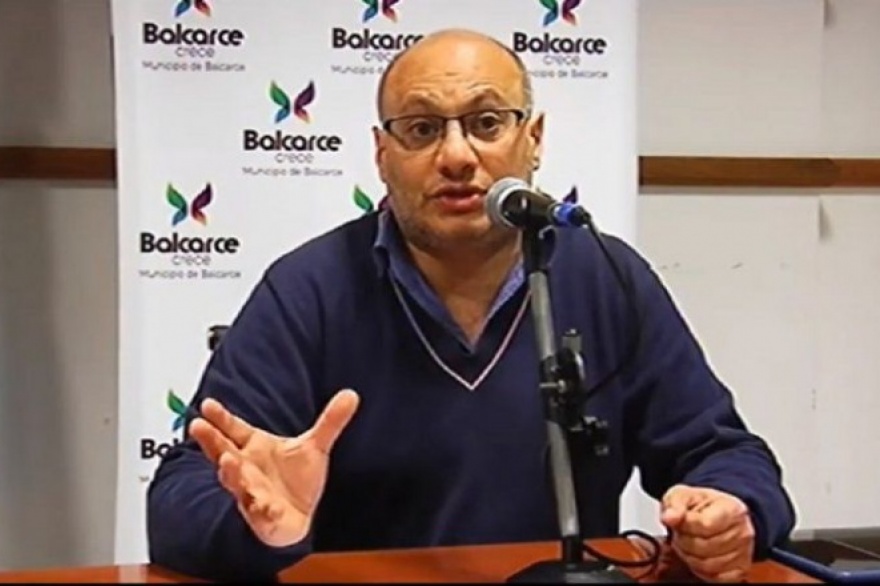 El intendente de Balcarce, Esteban Reino, se mostró a favor de incorporarle cambios a la ley de relecciones indefinidas. 