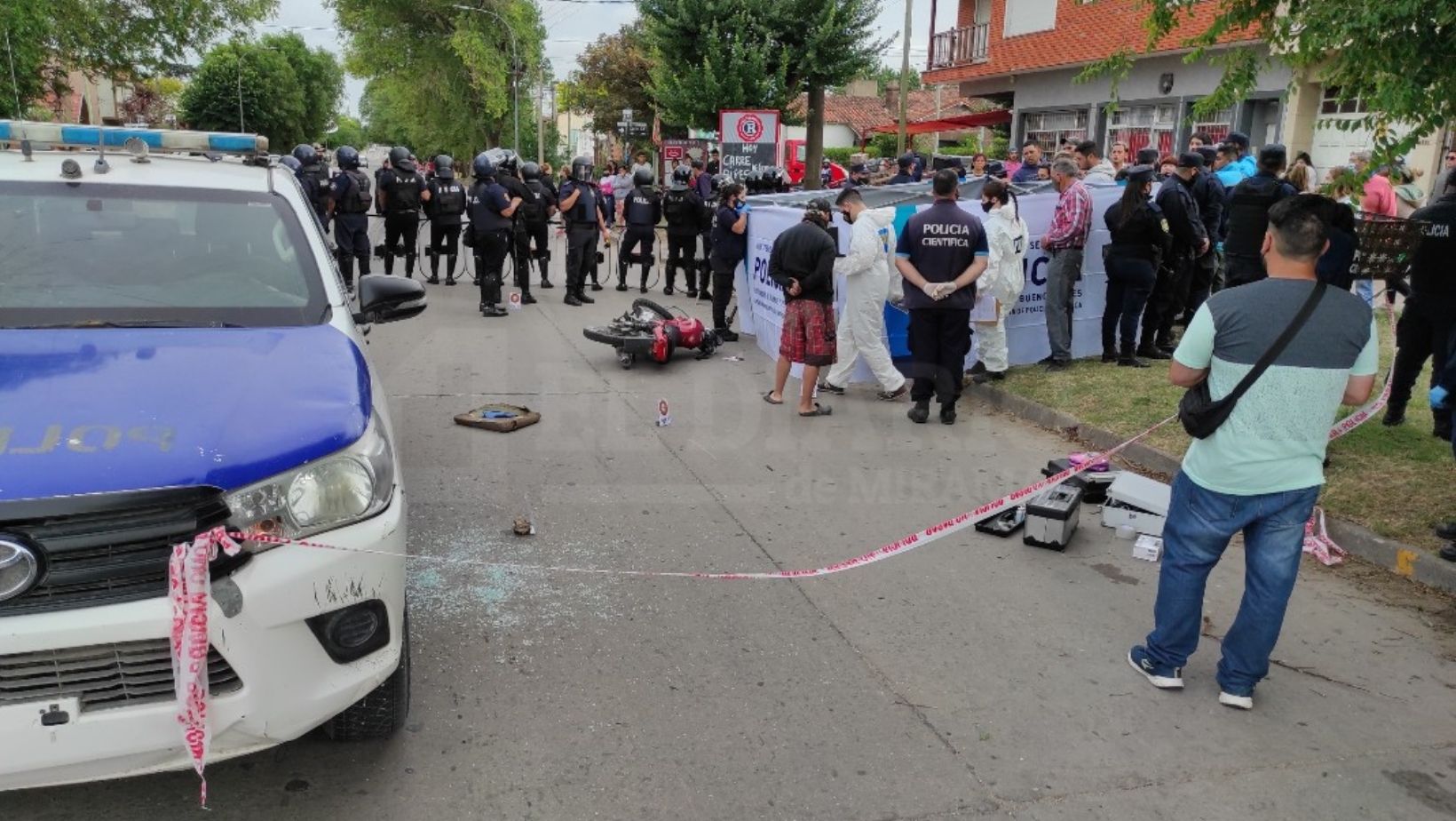Policia bonaerense mató a un joven de 16 años de un tiro en el pecho. 