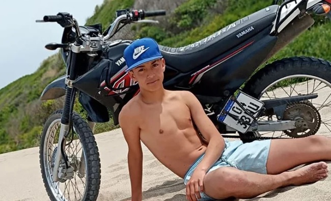 Luciano Olivera fuer asesinado a sus 16 años por un disparo en el pecho por parte de la Policia Bonaerense.