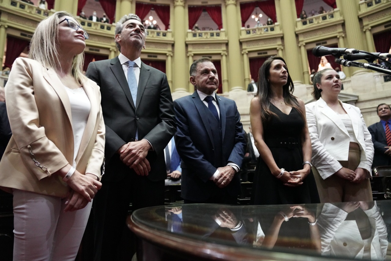 Píparo, Randazzo, Pereyra, y Propato al momento de la jura. 