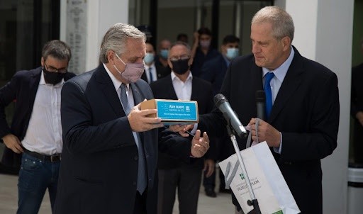 Alberto Fernández junto al ministro de Educación nacional Jaime Perczyk 