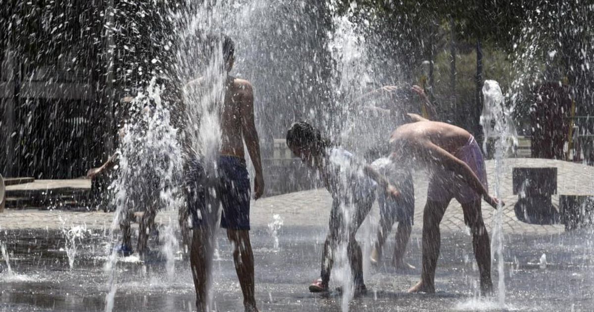 La ola de calor extrema afecta a casi todo el pais.
