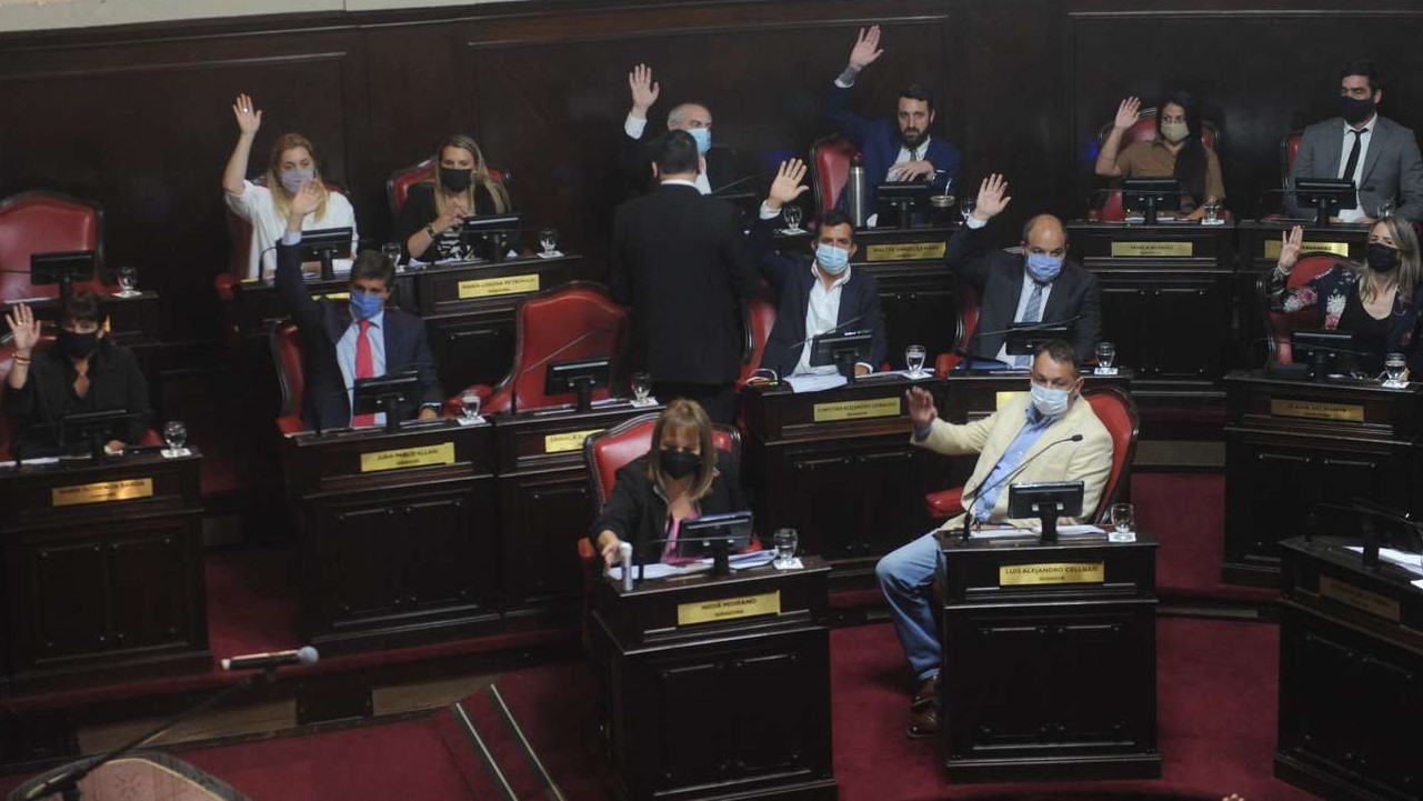 Los bloques de senadores y diputados de Juntos rechazaron el pedido de juicio político contra Conte Grand. 