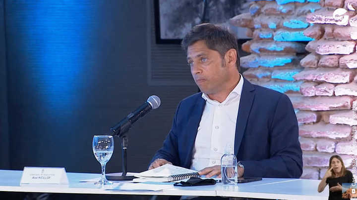 El gobernador Kicillof fue uno de los 12 mandatarios que participó de la reunión informativa sobre las negociaciones con el FMI. Pidió revisar la estrategia.