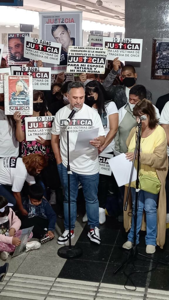 Imagenes del homenaje a las víctimas a diez años de la Tragedia de Once.