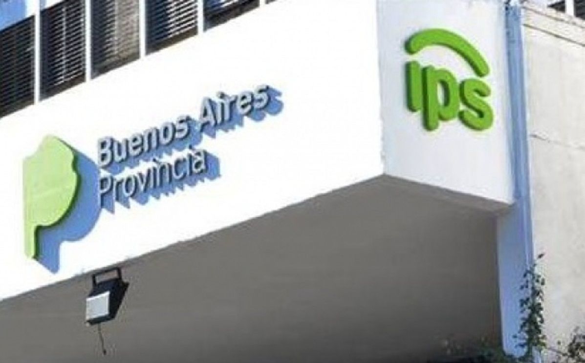 Las autoridades del IPS aconsejaron usar los haberes con tarjeta de débito antes que retirar el efectivo.