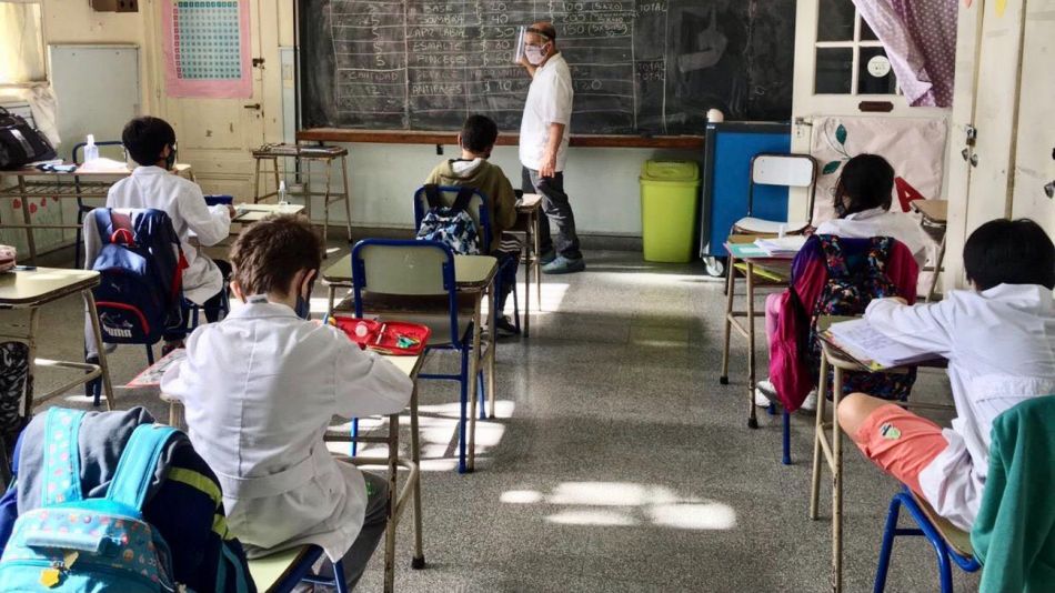 El complemento para hijos en edad de escolaridad va desde los $ 4.758 hasta los $ 9.487, según la zona de pertenencia.