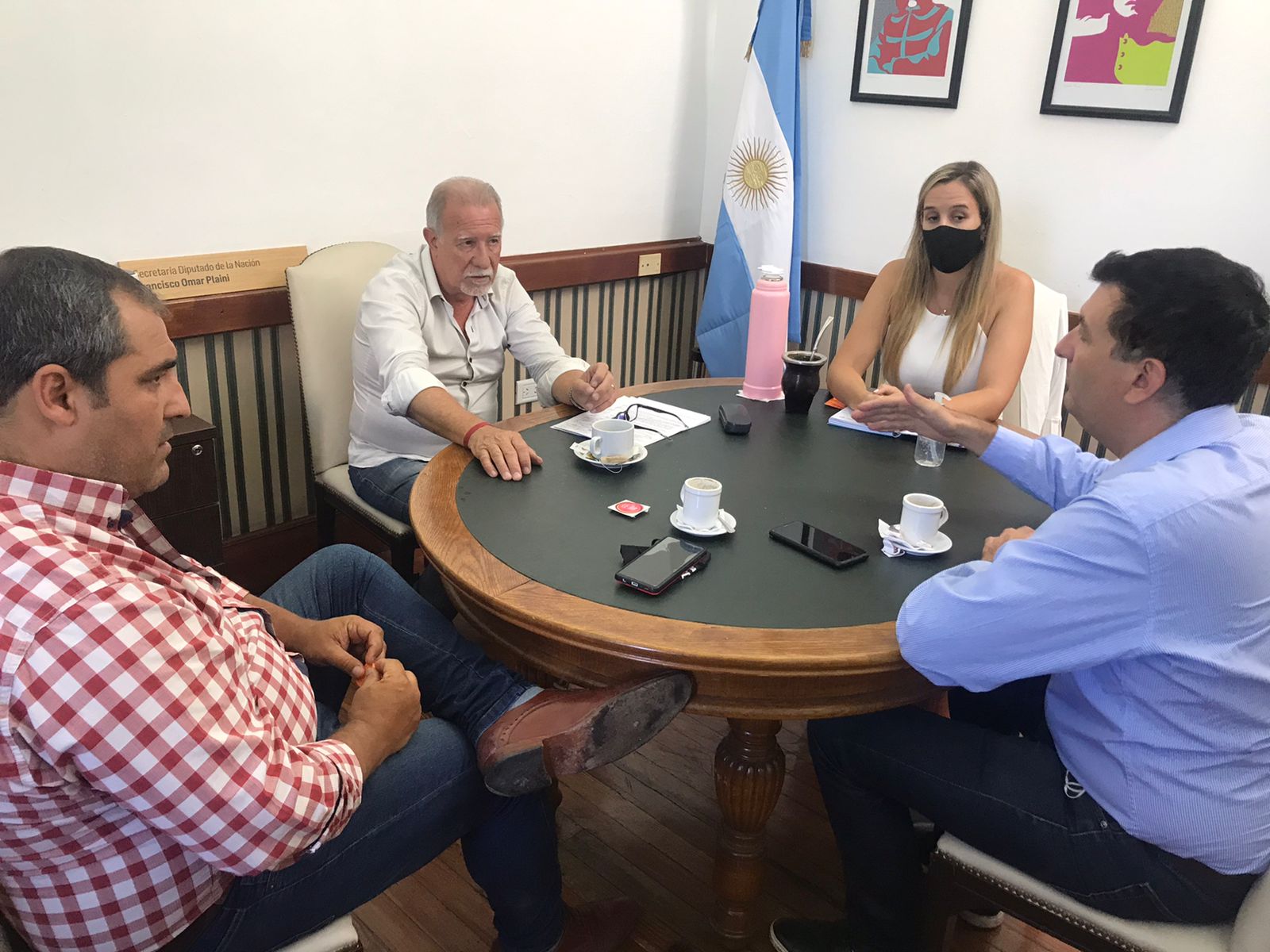 La mesa de legisaldores peronistas platenses buscará articular la llegada de obras y financiamiento.