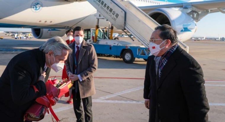 Alberto Fernández, Axel Kicillof y la comitiva argentina arribó a China