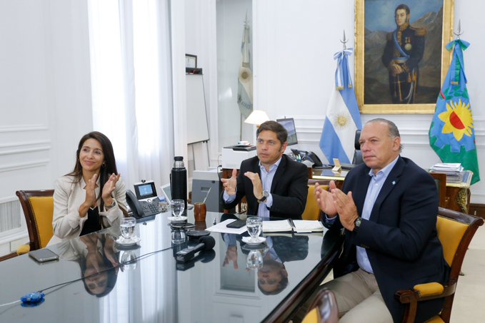 Provincia oficializó la reprogramación de la deuda a la que los municipios