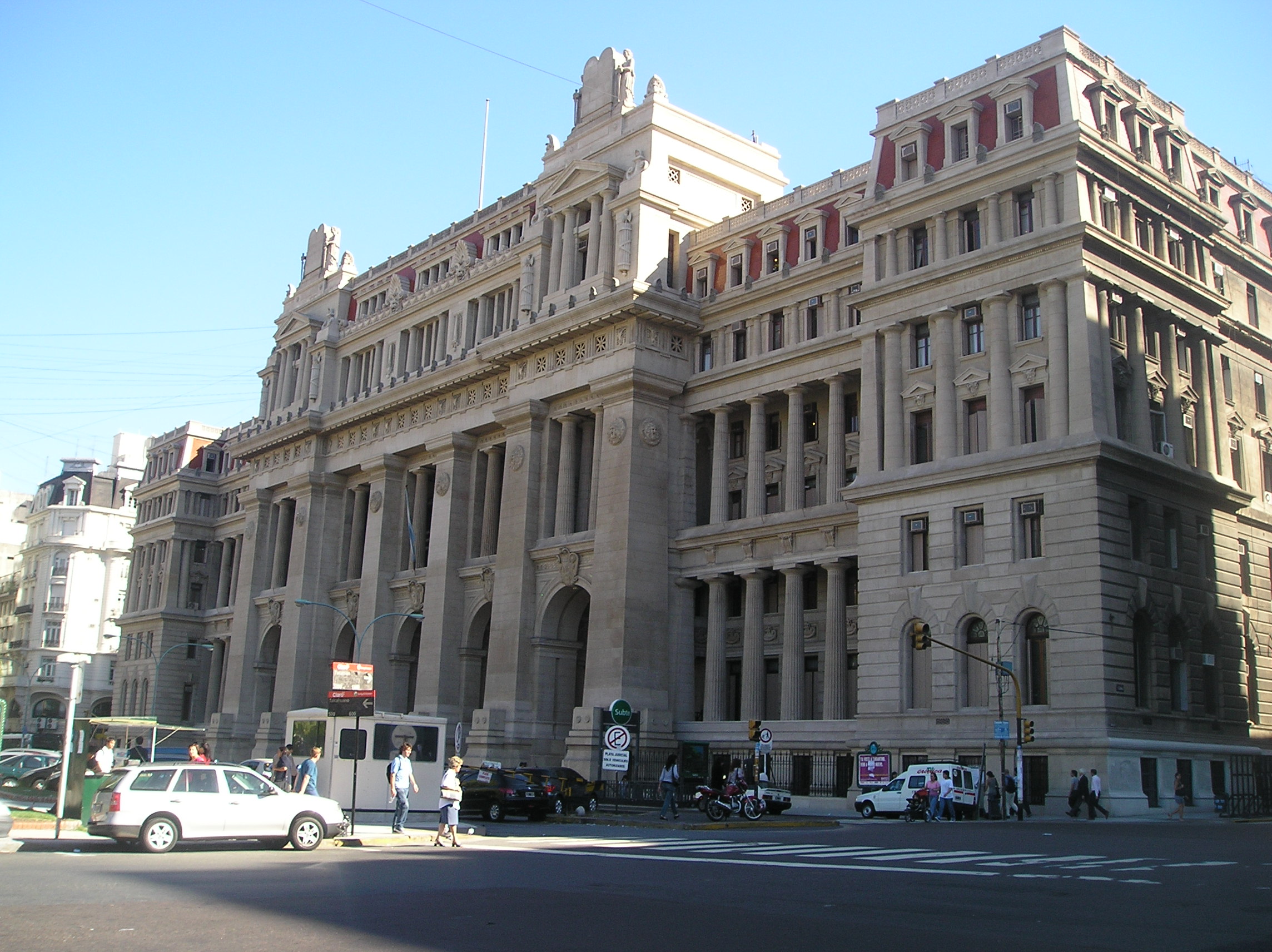 Hoy a las 18 horas marchan hacia el Palacio de Tribunales bajo la consigna “Democratizar la Justicia”.