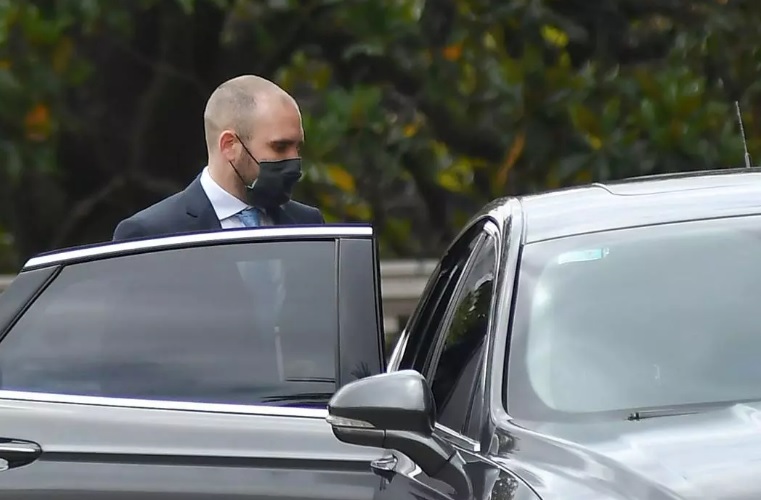 Mientras aguarda el aval definitivo del directorio del FMI al acuerdo cerrado con ese organismo, Guzmán encara la negociación pendiente con el Club de París para refinanciar unos US$ 2.000 millones.