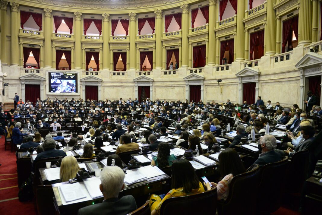 La promulgación de la Ley de Etiquetado Frontal fue sancionada por Diputados el 26 de octubre de 2021.