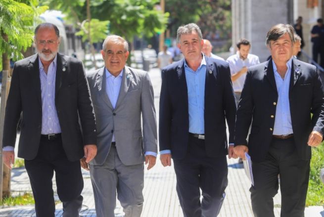Los titulares de las cuatro entidades que conforman la Mesa de Enlace redactaron un comunicado donde criticaron la medida del Gobierno.