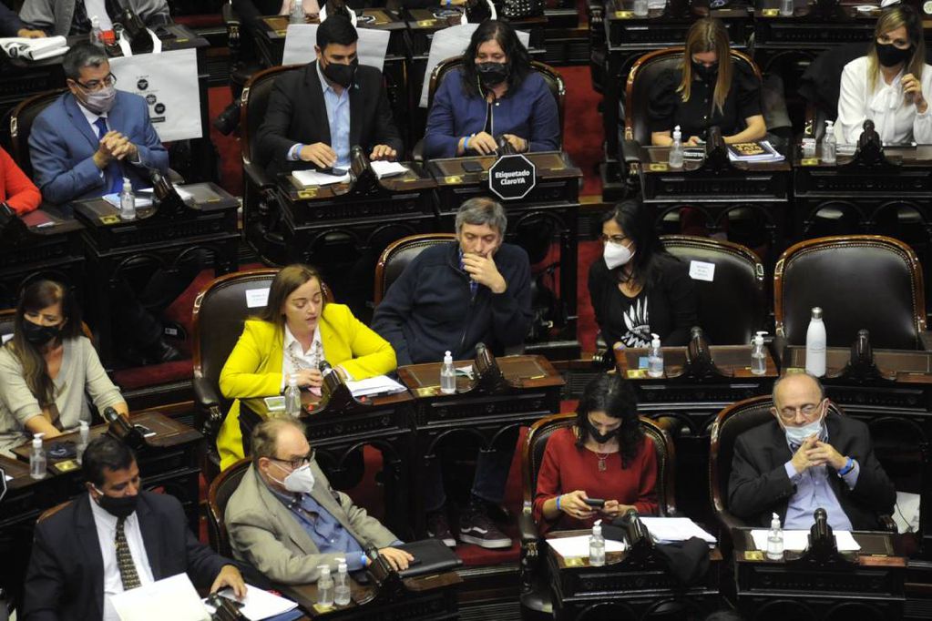 Después de frenéticas negociaciones, el proyecto que avala el acuerdo con el FMI se debatirá esta tarde, a las 14 horas, en el recinto de la Cámara de Diputados nacional.