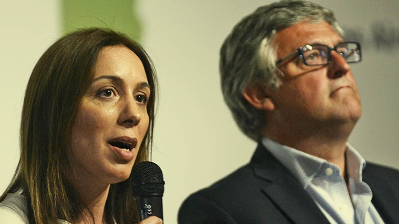 Mesa judicial. Marcelo Villegas junto a María Eugenia Vidal.