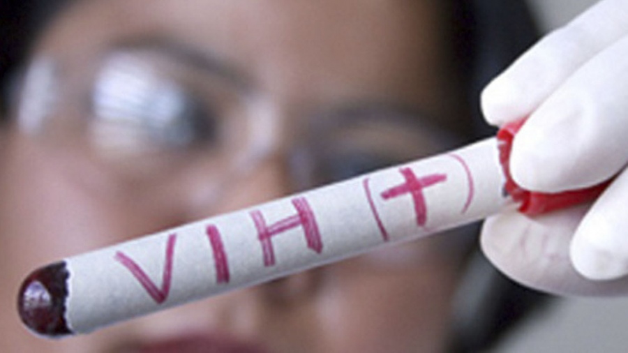 Las mujeres y adolescentes de entre 15 y 49 años representan el 23% de los nuevos diagnósticos positivos de VIH en América Latina.