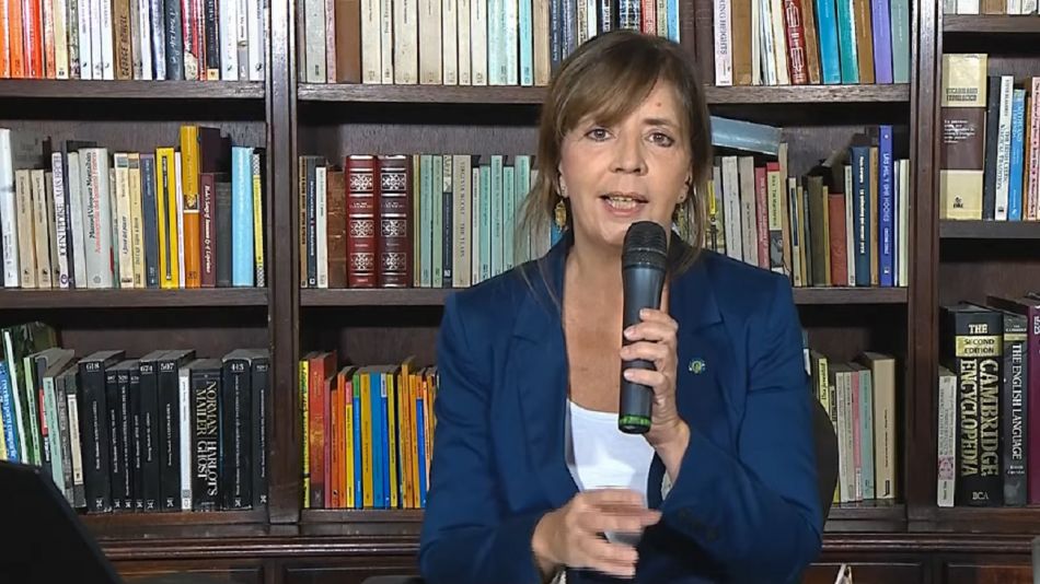 La portavoz Gabiela Cerruti anunció cómo será la segmentación de tarifas de luz y gas. 