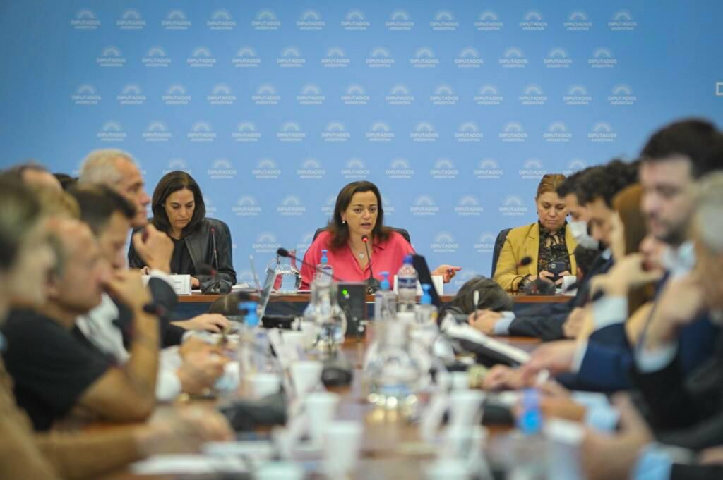 El debate en comisiones por la reforma de la Ley de Alquileres comenzó el 5 de abril.