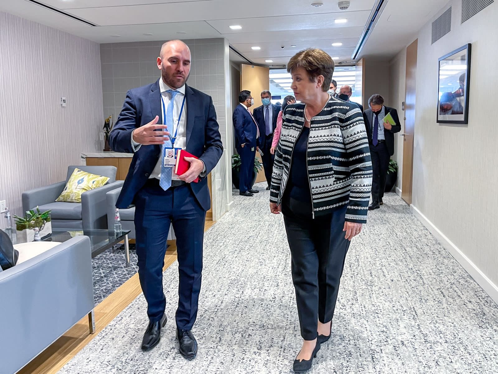 El ministro de Economía, Martín Guzmán, y la titular del FMI, Kristalina Georgieva dialogaron sobre la evaluación del acuerdo.