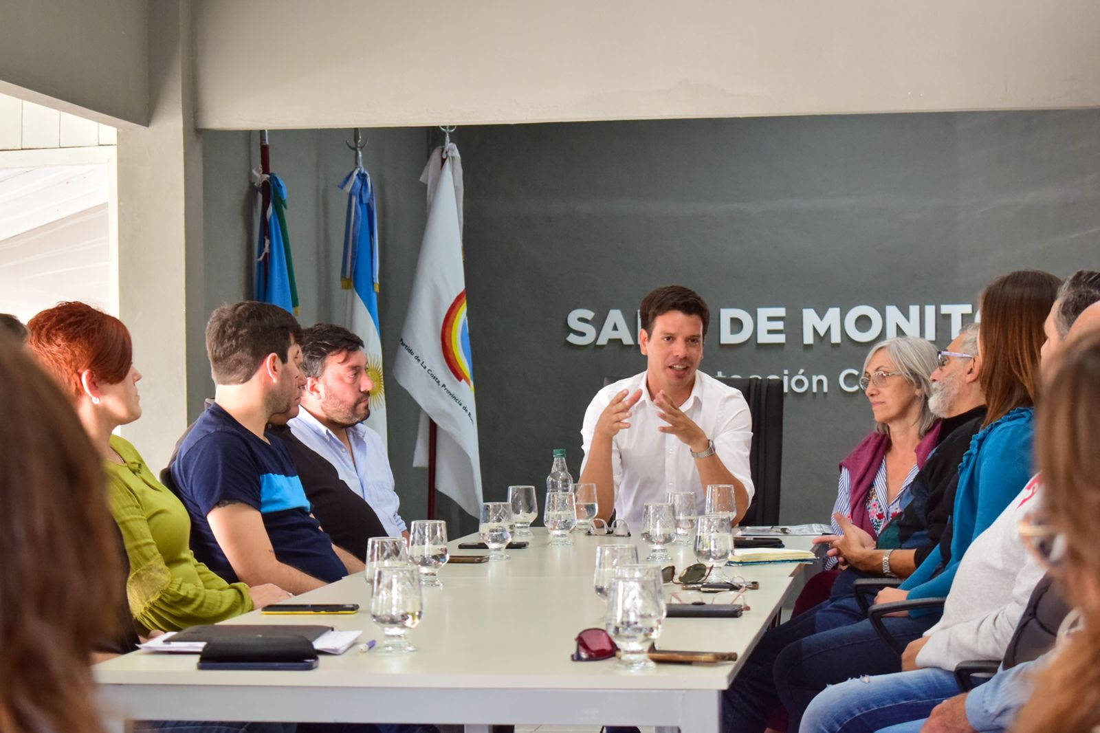 Autoridades del partido de La Costa evaluaron estrategias para seguir desarrollándose como destino turístico. 