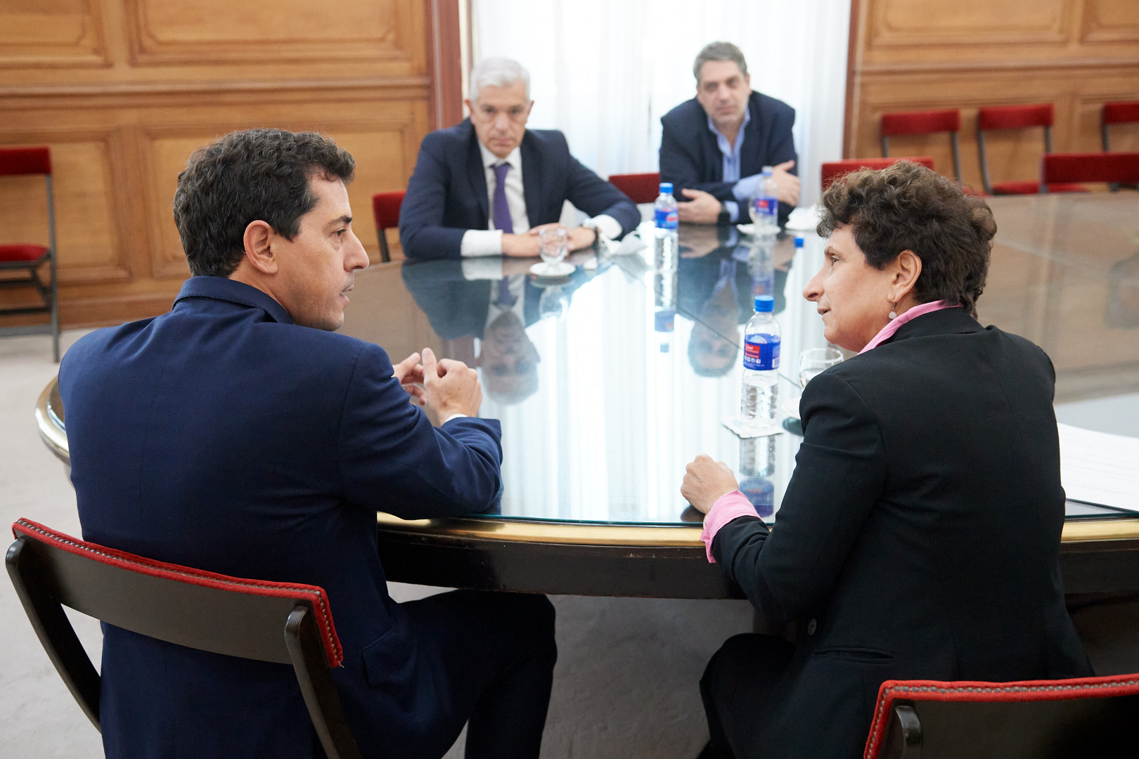 “Wado” De Pedro señaló que la misión a Israel tendrá el objetivo de “resolver los problemas estructurales de la Argentina”.