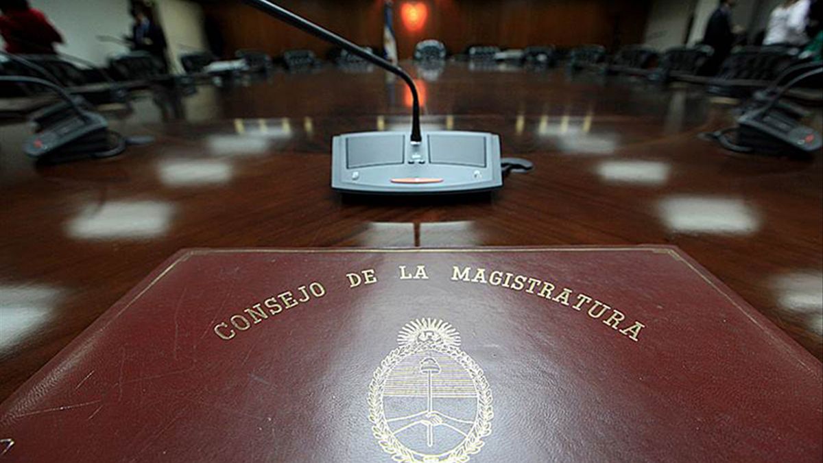 El futuro del Consejo de la Magistratura está atrapado en un complejo laberinto de peleas políticas y judiciales. 