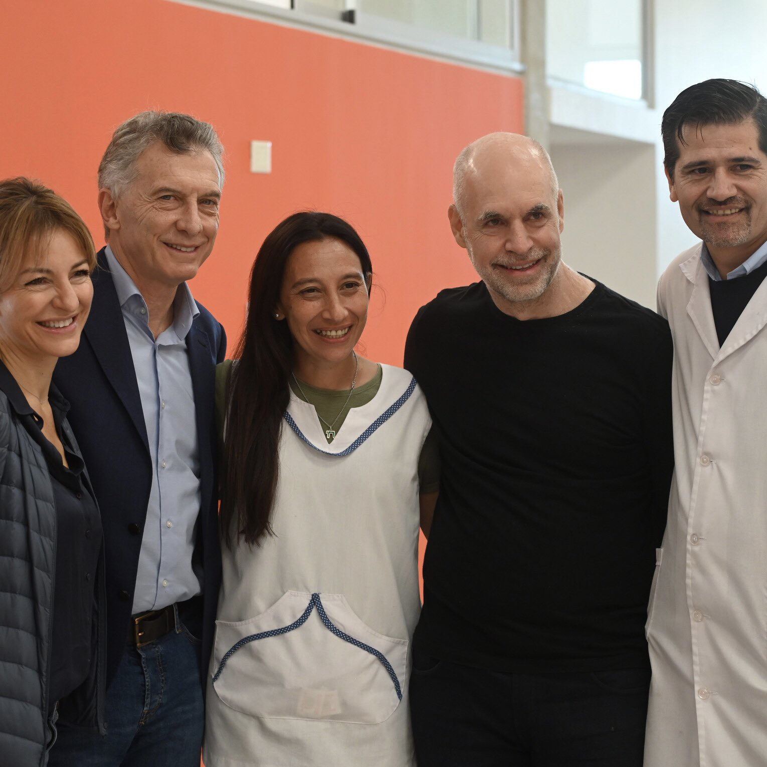 Macri y Rodríguez Larreta  estuvieron este martes en una recorrida por una escuela primaria del barrio porteño de Pompeya.