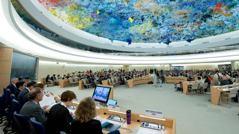Para que Rusia sea suspendida del Consejo de Derechos Humanos hace falta una mayoría de dos tercios de los votos efectivos.