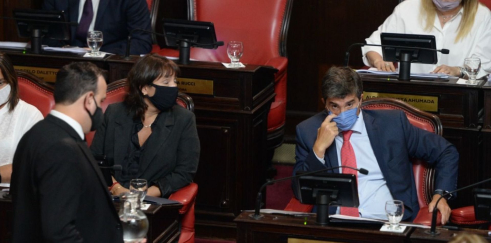 El senador Juan Pablo Allan fue uno de los asistentes a la reunión de la mesa judicial.