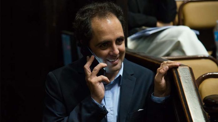 Francisco de la Serna integró los equipos de Bucca, de Mosca y ahora de Pisano.
