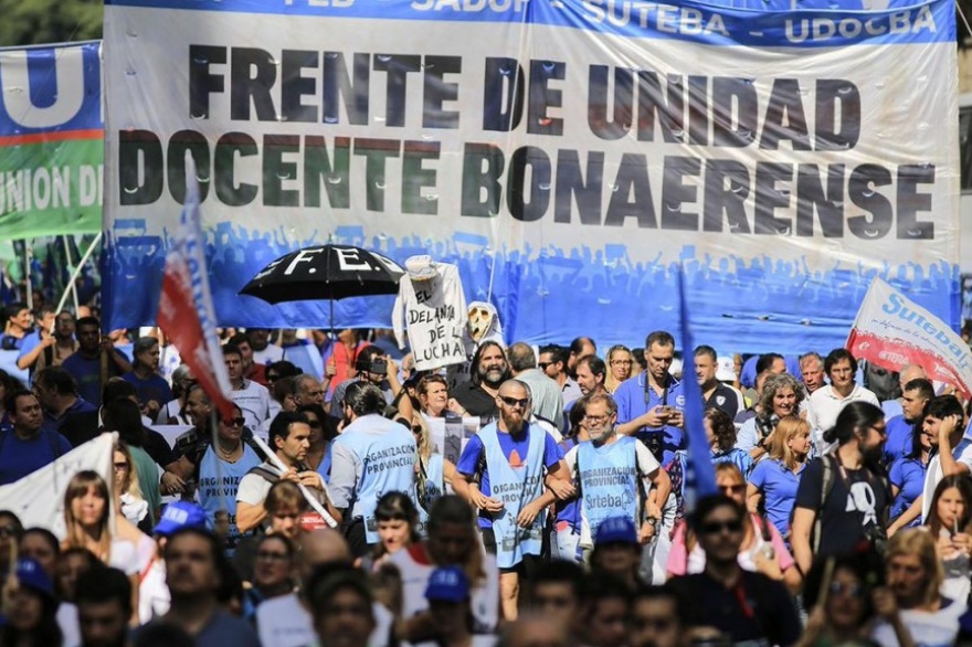 La FEB es uno de los seis gremios que integran el Frente de Unidad Docente.