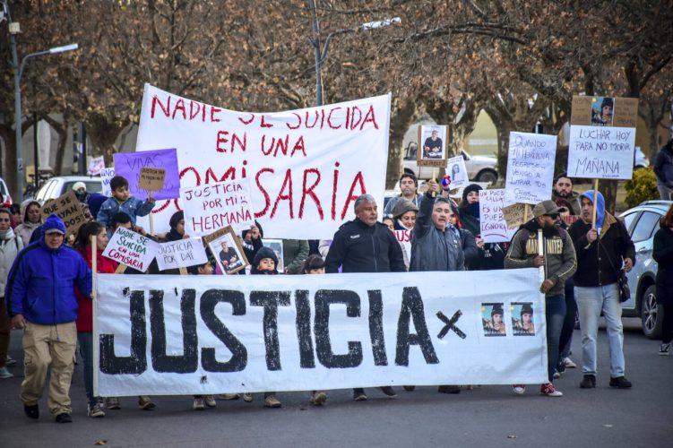 El Gobierno de Kicillof será querellante en la causa por el crimen de Daiana Abregú en la comisaría de Laprida. 