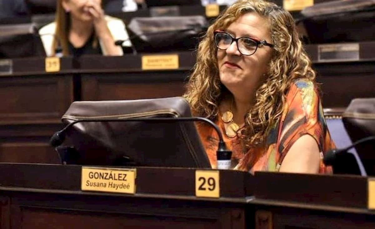 Susana González denunció una nueva maniobra del procurador Julio Conte Grand contra Mario Secco. 