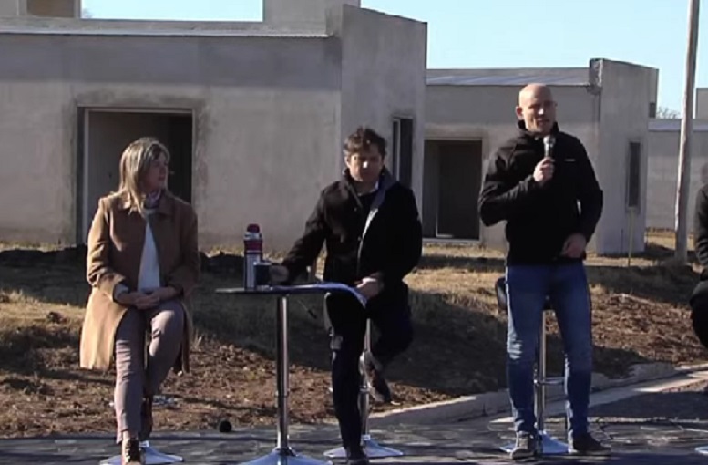 Kicillof presentó hoy el programa CREA, un plan de créditos para refacción y ampliación de viviendas a tasa cero.