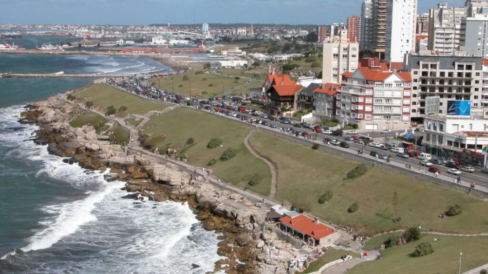 Entre las actividades para las vacaciones de invierno, en la Provincia figuran el Invierno Medieval, en Villa Gesell; Fiesta del Postre, en Balcarce; Festival de la Sierra, en Tandil; y la Fiesta del alfajor costero, en La Costa.