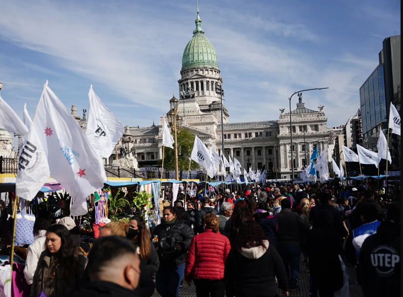 El secretario General de la UTEP, Esteban Castro, exigió la sanción de la Ley que incluye la aplicación de un Monotributo Productivo y el Salario Básico Universal.